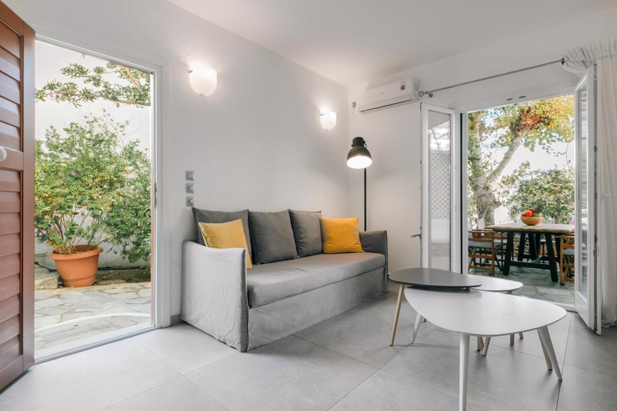 Private Town Apartments By Mykonos Eight Mykonos Town Екстер'єр фото